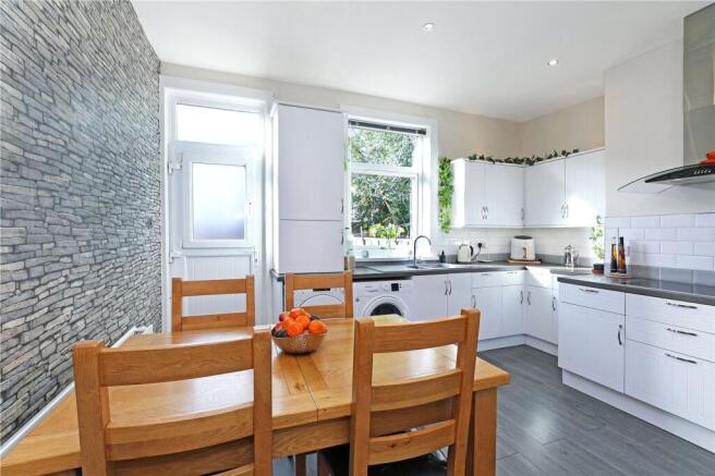 2 bed Terraced for sale Image 6