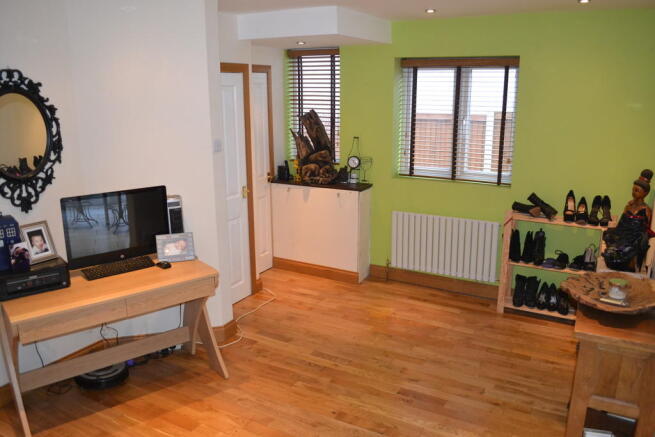 Photo 5