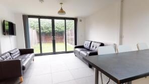 31, Ashfield, Liverpool L15 1EY