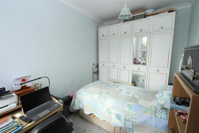 bed 2.JPG