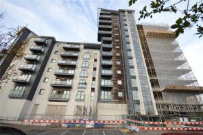 100, Overstone Court, Butetown, Cardiff CF10 5NU