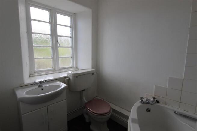 bathroom.JPG