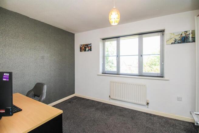 2 bed Semi-Detached for sale Image 11