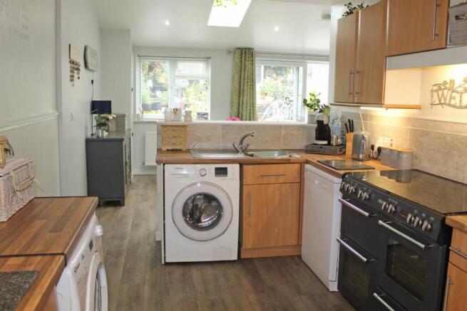 Kitchen 2 