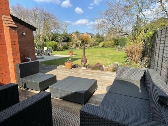 Back Garden 4.jpg