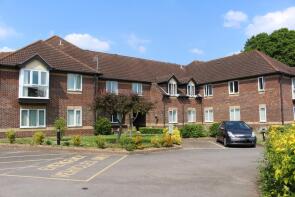 36, Copper Beeches, Home Mead, Waterlooville PO7 6YQ