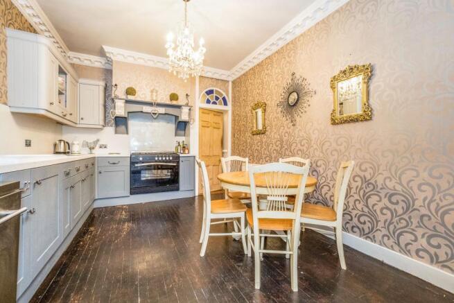 Kitchen/breakfast ro