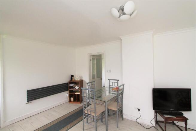 Dining Area.JPG