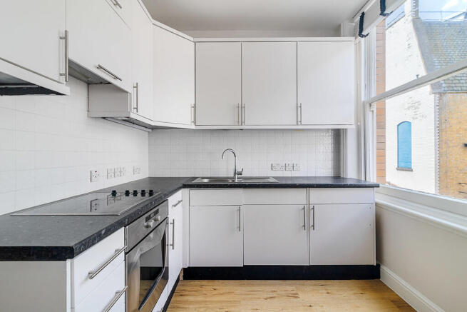 Charing_Cross_Man...