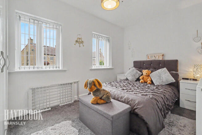 2 bed Semi-Detached for sale Image 12