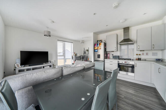 7 Seafox Court, 2 Ocean Road, Lee-on-the-Solent photo 4