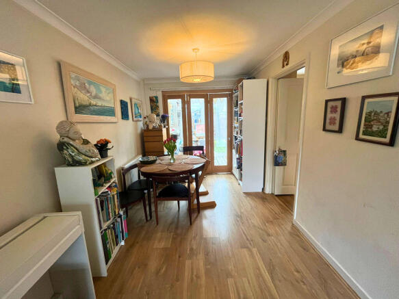 Sutton Road, Speen, Newbury photo 4