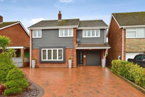 Naples Drive, Newcastle, Staffordshire, ST5
