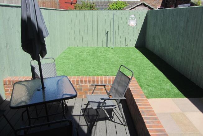 1 bed House Share to rent Image 7