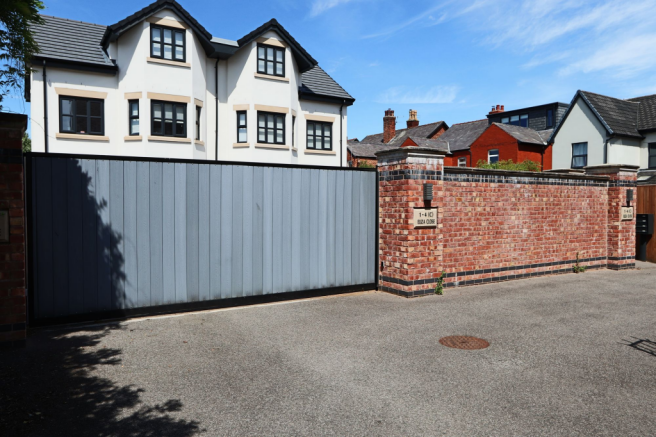 Private Driveway