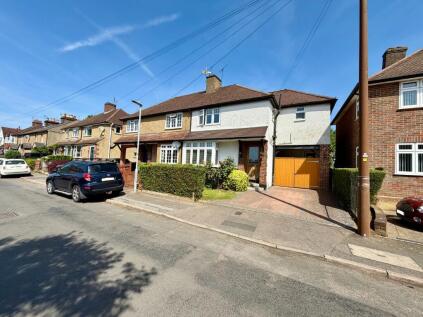 Grosvenor Terrace, Boxmoor Village, Hemel Hempstead, Hertfordshire, HP1