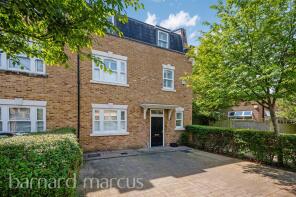35, Emerald Square, London SW15 5FP