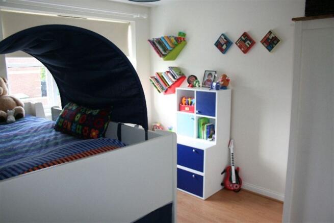 Photo 10