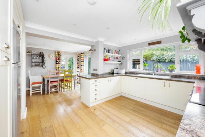 Kitchen/Breakfast Room