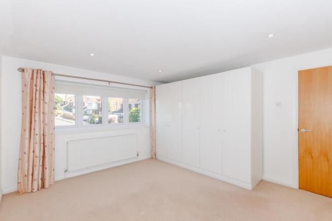 8398088-interior18-800.jpg