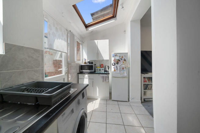 38 Sunningdale Road L15 4HJ photo 5