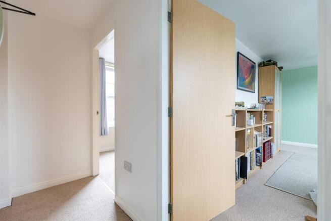 11GibsonClose-4.jpg