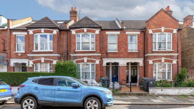 Flat A, 51 Midmoor Road, Balham, London, SW12 0ES