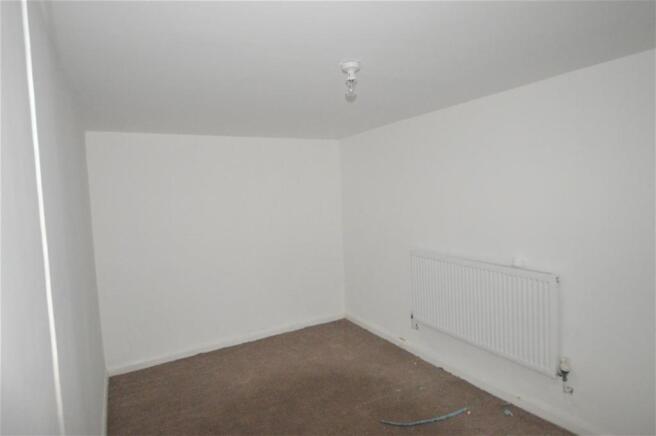 FRONT BEDROOM 1
