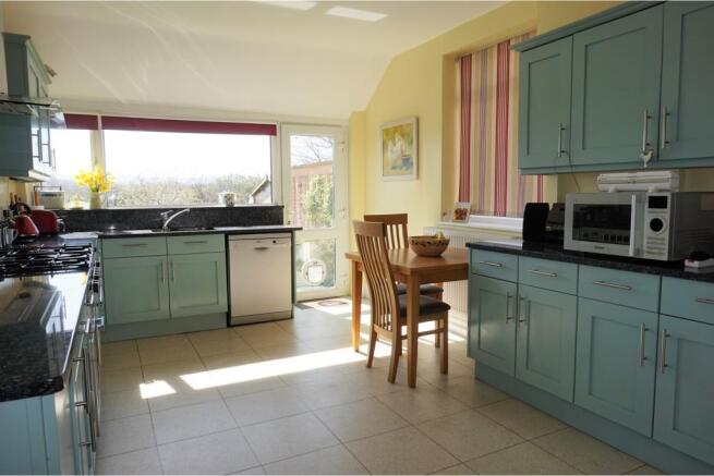 Kitchen / Diner