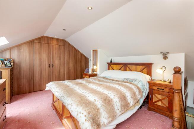 3 bed Detached Bungalow for sale Image 8