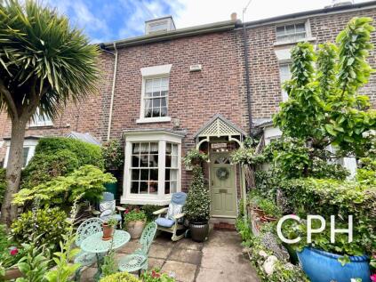 Avenue Road, Scarborough, YO12