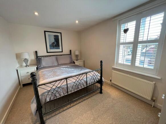 Bedroom 2.4