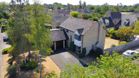 Chestnut Close, Down Ampney, Cirencester, Gloucestershire, GL7
