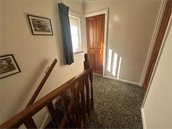 3 bed Semi-Detached for sale Image 7