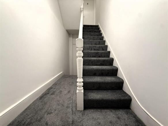 FIRST FLOOR STAIRS LASC.jpg