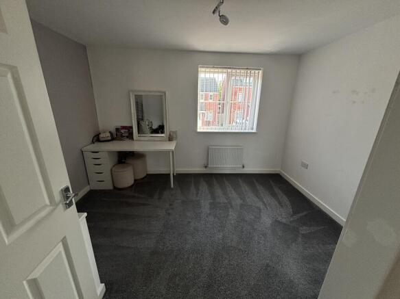 2 bed Town House for sale Image 6