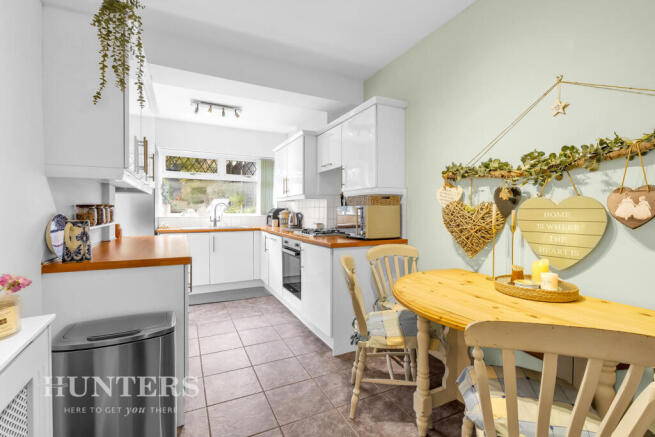 2 bed Town House for sale Image 7