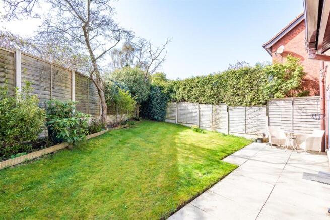 Brentwood Close Garden