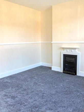 4 bed Terraced for sale Image 12