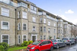 7, Malden Court, West Barnes Lane, New Malden KT3 4PW