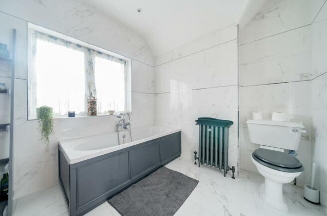 Davidson Frost-Wellings, DFW, Bushey Hall Road, Bu