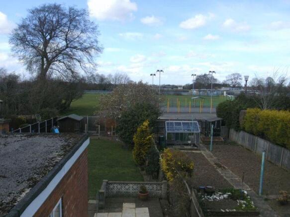 GARDEN FROM REAR...