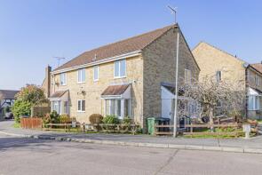 5, The Lawns, Hemel Hempstead HP1 2TF
