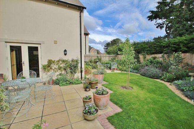 Garden & Patio