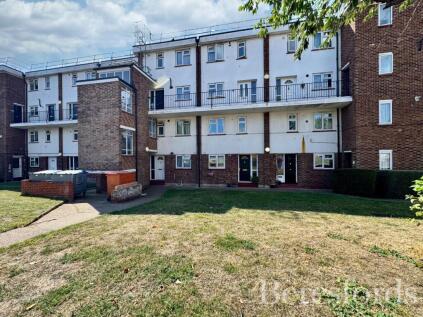 Victor Approach, Hornchurch, RM12