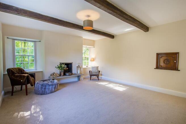 4 bed Detached to rent Image 11