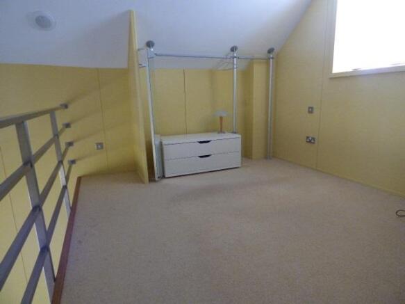 MEZZANINE BEDROOM