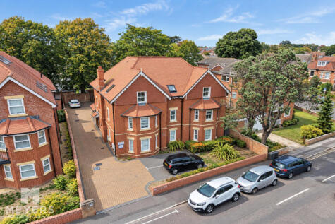 Florence Road, Bournemouth, BH5 1