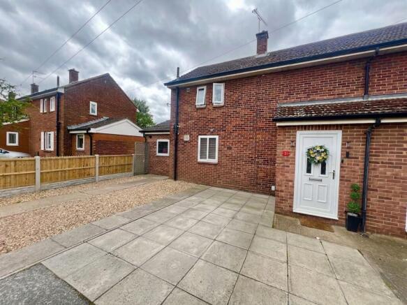 Holly Road, Auckley, DN9 photo 4