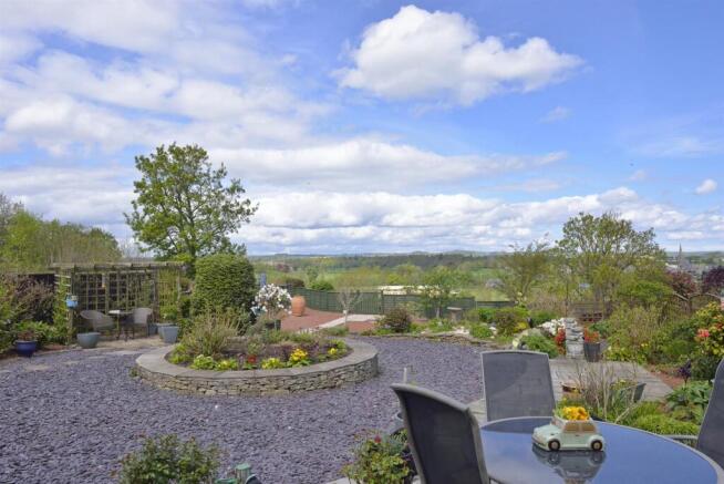 SpringwoodBank17-18 copy.jpg